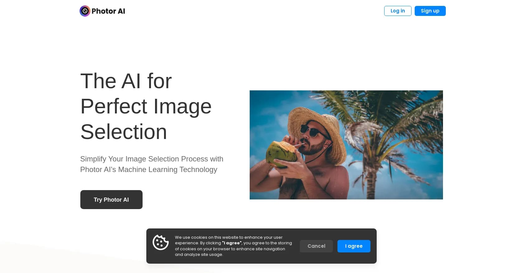 Photor AI homepage screenshot — AI-powered image selection for your perfect profile picture